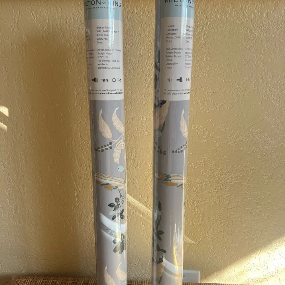 Milton and King wallpaper and fabric company birds of paradise new x2